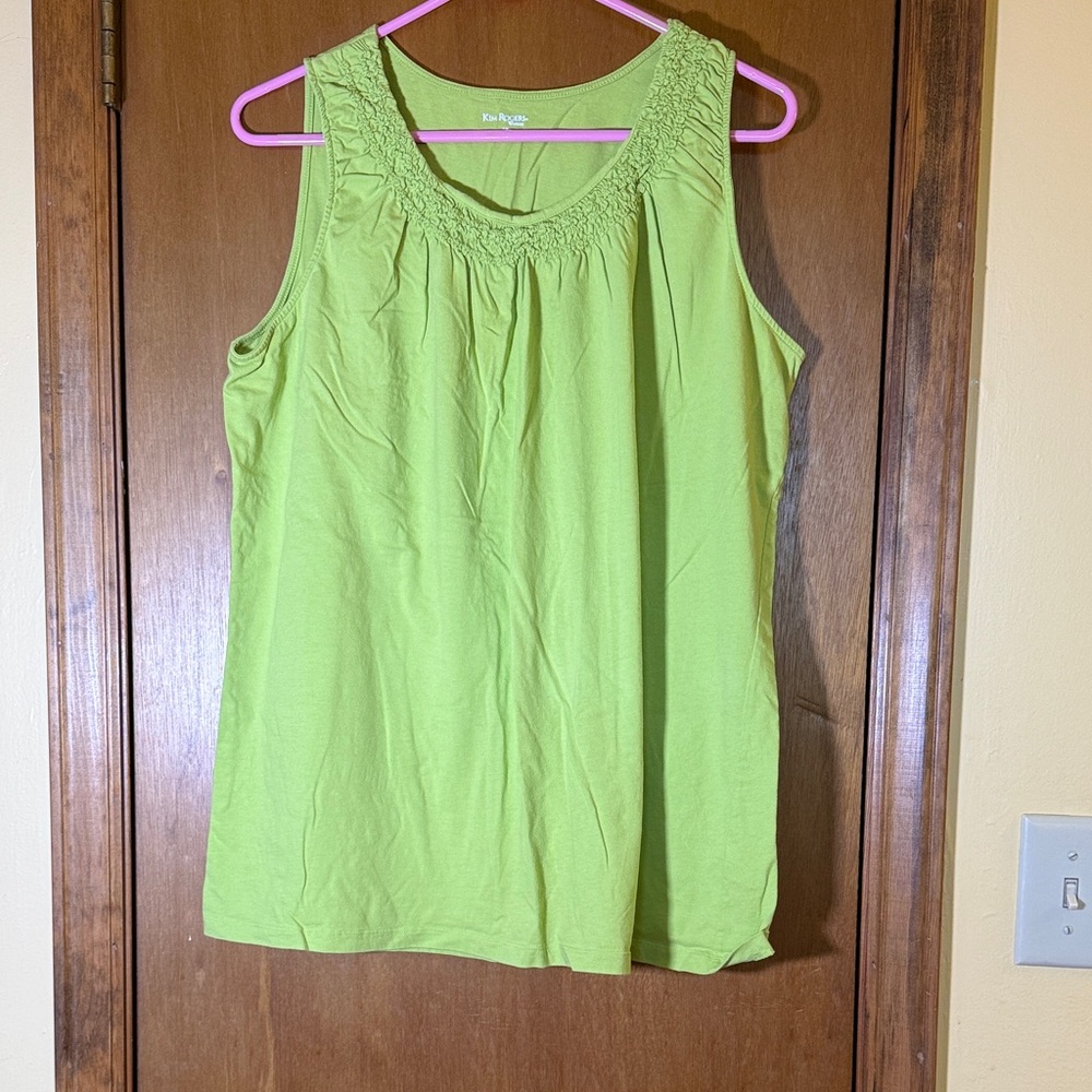 Kim Rogers Light Green Sleeveless Tank Top